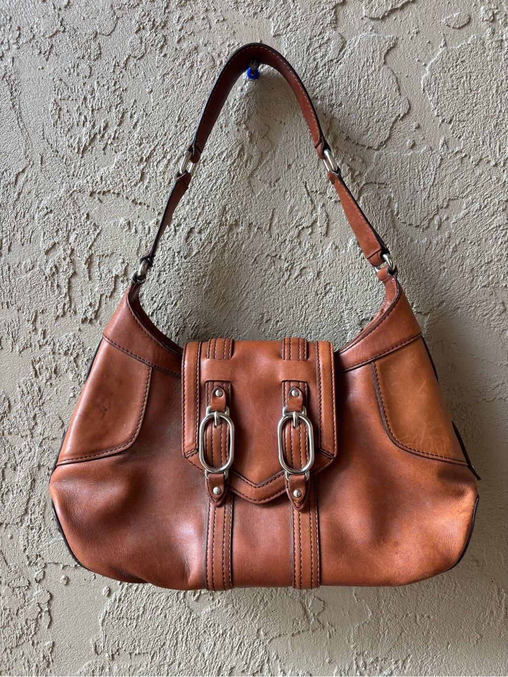 Cole Haan Trinity Leather Purse Magnetic